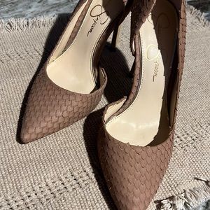 Jessica Simpson size 71/2 brand new